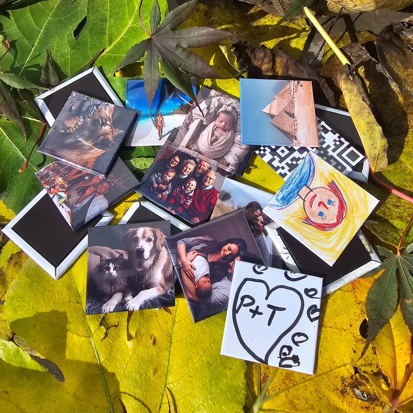 Personalizirani magnetki 50x50 mm s fotografijo – Anevira